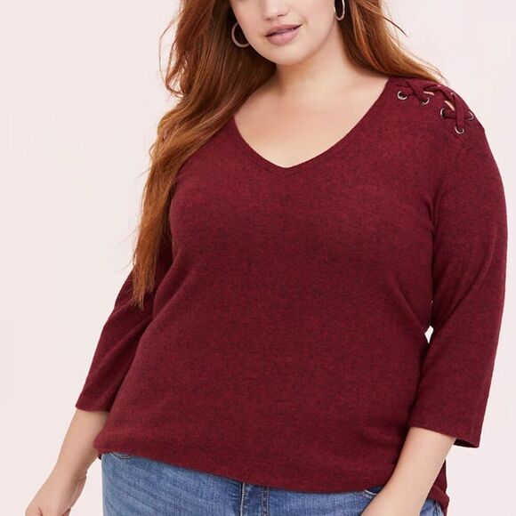 Torrid Super Soft Plush Red Lace Up 3/4 Sleeves V Neck Sweater Top Size 3X - Picture 1 of 8